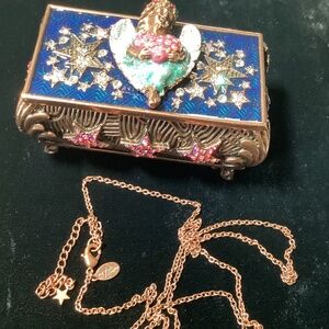 Kirks Folly trinket box with removable angel